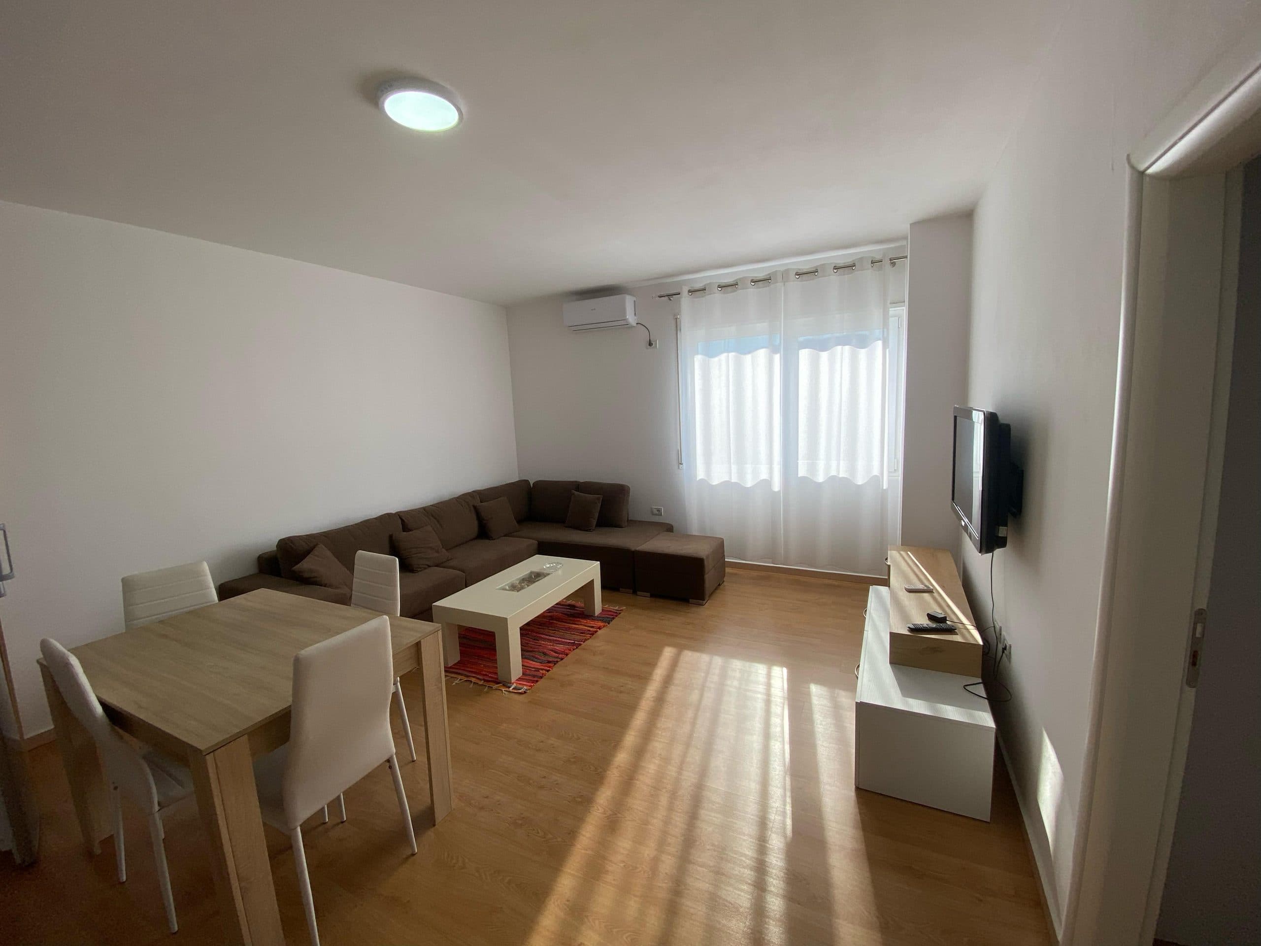 JEPET ME QERA APARTAMENT 1+1, SHKEMBI KAVAJES, DURRES.