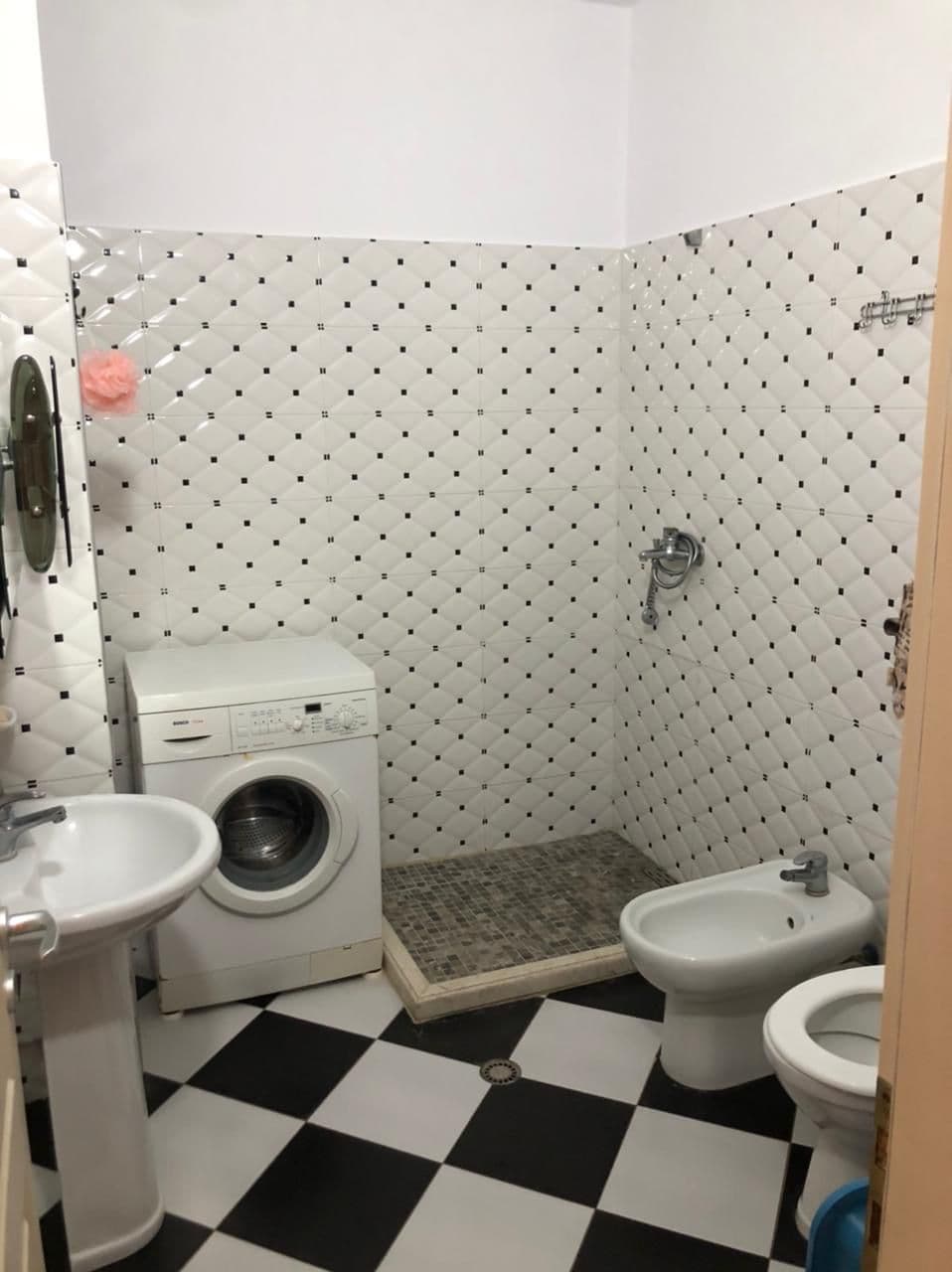 SHITET APARTAMENT 1+1 PRANE RROTES SE KUQE ,PLAZH ,DURRES. 4