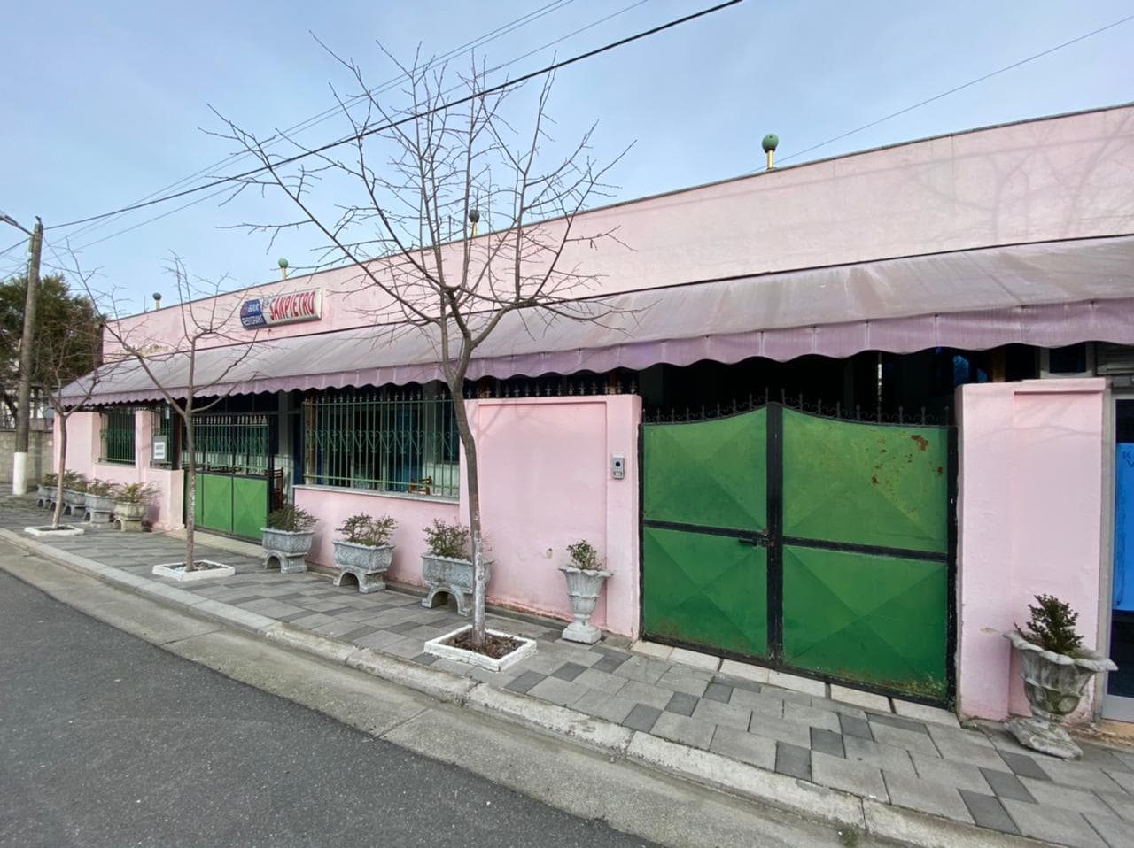 SHITET SHTEPI PRIVATE+AMBIENT BIZNESI,PRANE FUSHES SE RERES,LAGJA 18,DURRES, 2