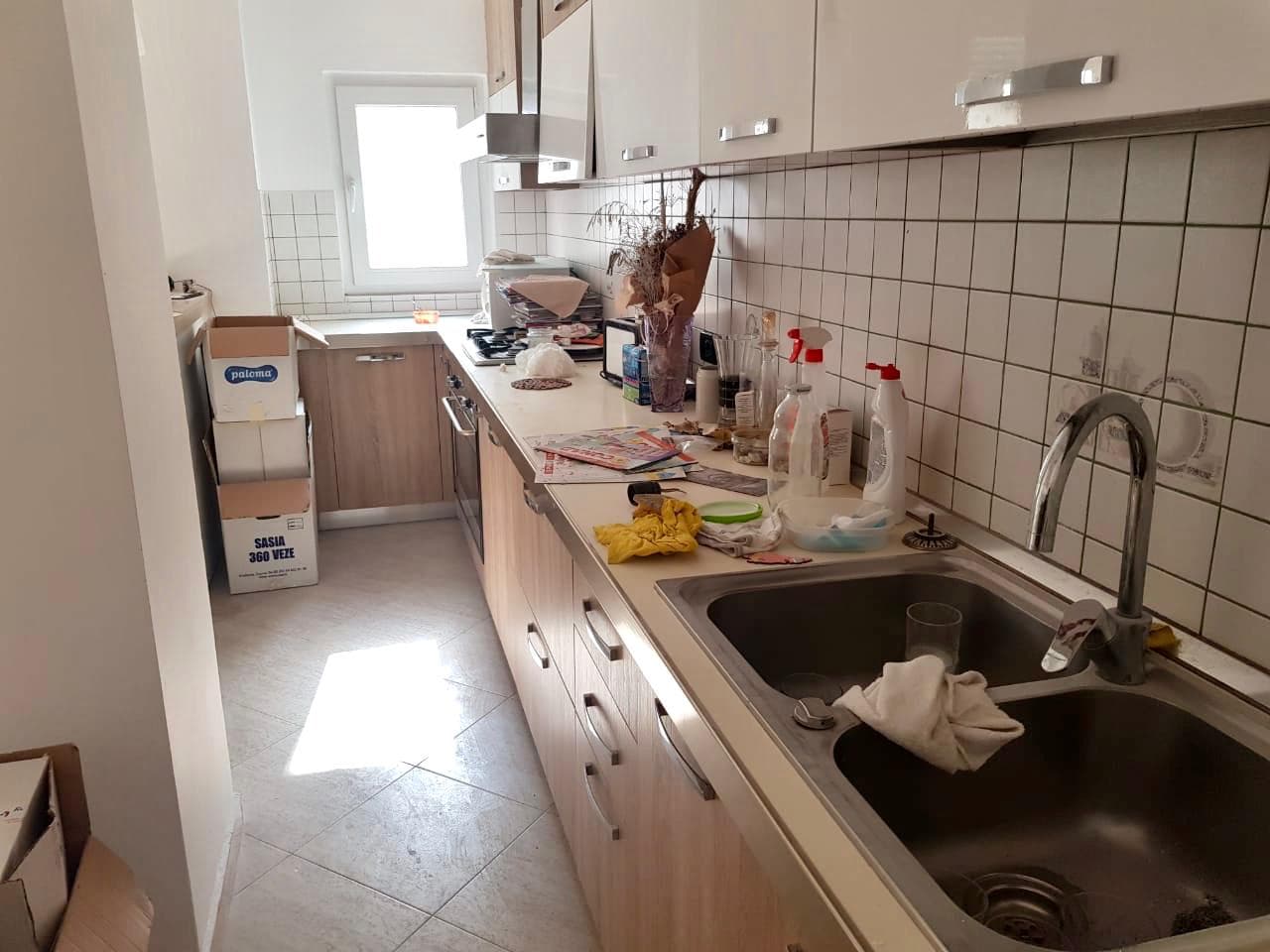SHITET APARTAMENT 2+1, LAGJA 4, PRANE QENDRES SE GJUHEVE TE HUAJA , DURRES. 3