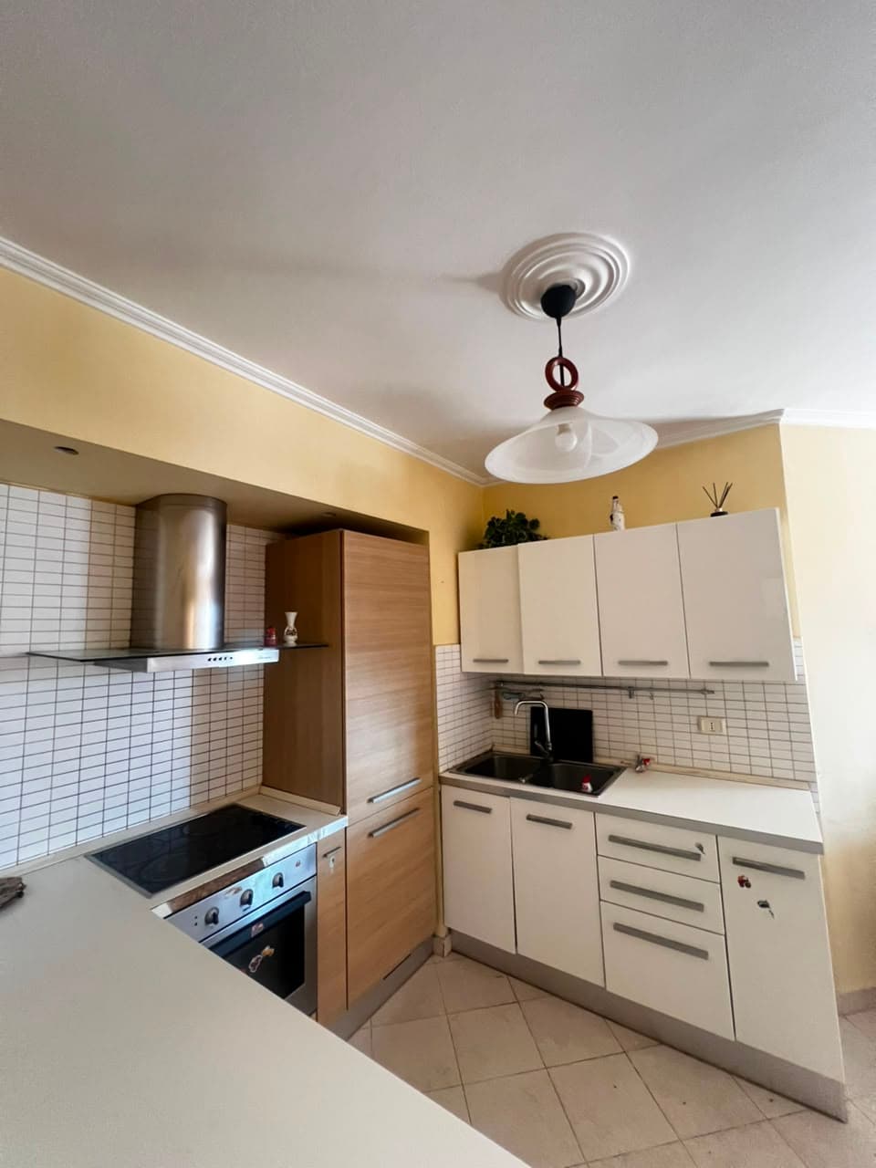 SHITET APARTAMENT 2+1+2+ 3 BALLKONE PRANE MUZEUT ARKEOLOGJIK, VOLLGA, DURRES