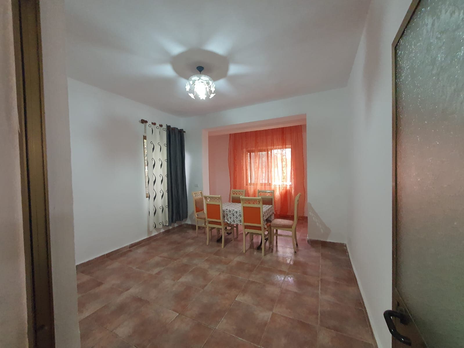 JEPET ME QERA KATI I 1 I NJE VILE,PRANE SHKOLLES EFTALI KOCI,DURRES 4
