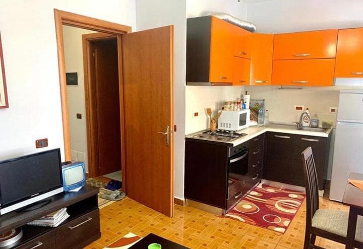 SHITET APARTAMENT 1+1 PRANE KOMPLEKSIT LAGUNA BLU, QERRET. 3