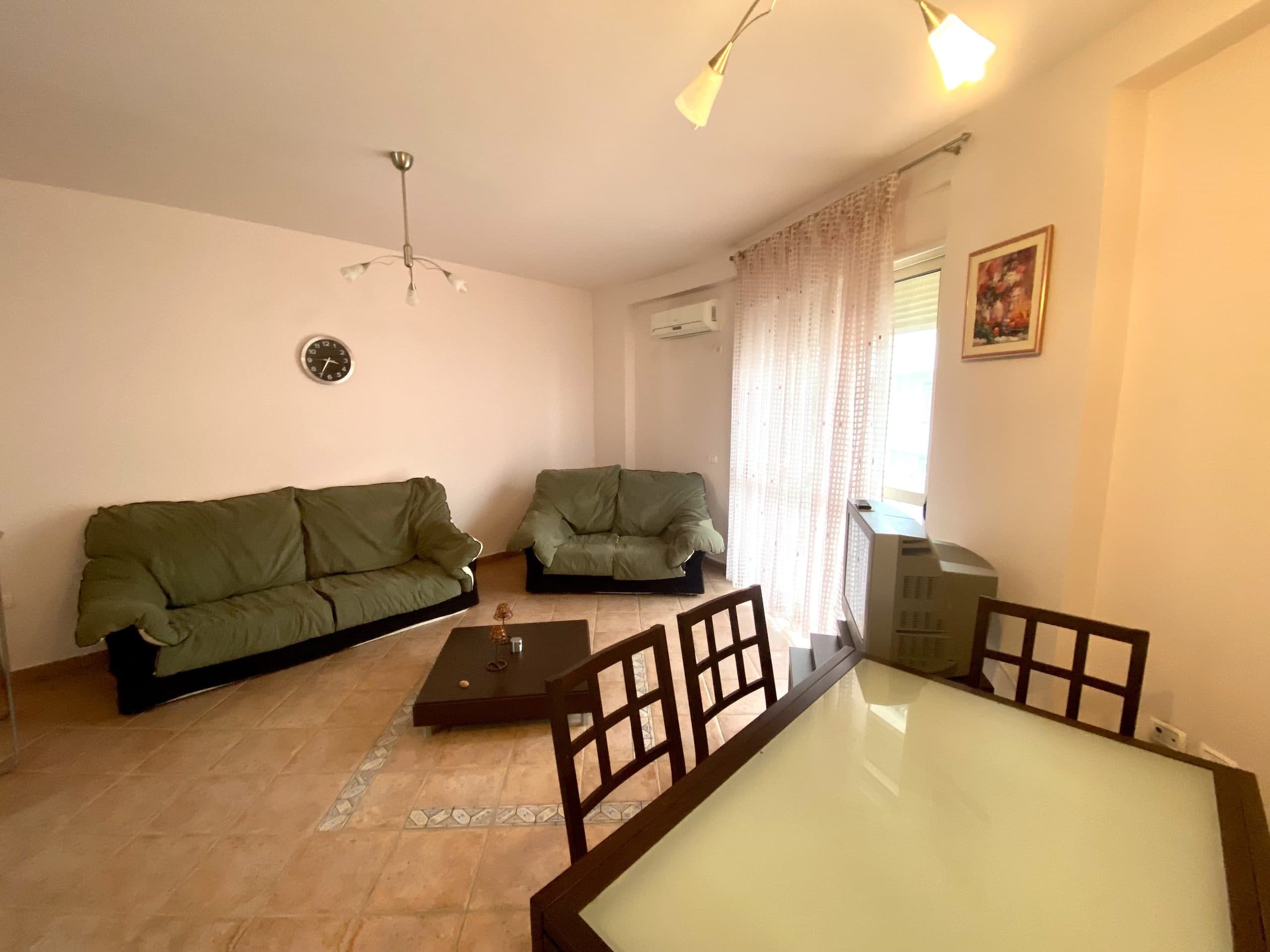 SHITET APARTAMENT 2+1 TEK CINCO ZONE GOLEM, DURRES. 2