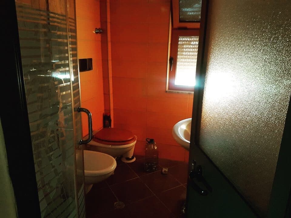 SHITET APARTAMENT 2+1 AFER SHKOLLES QEMAL MICI NE DURRES! 3