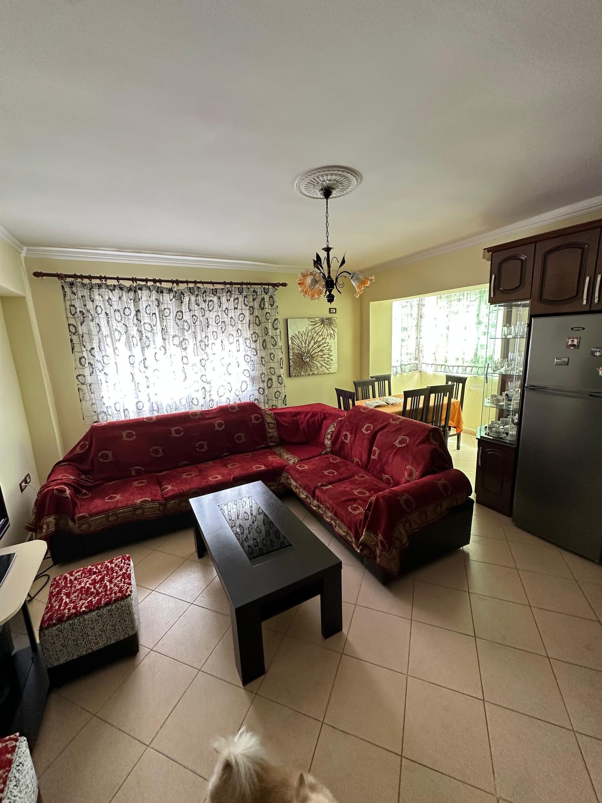 JEPET ME QERA APARTAMENT 2+1, DEGA POLICISE, DURRES.