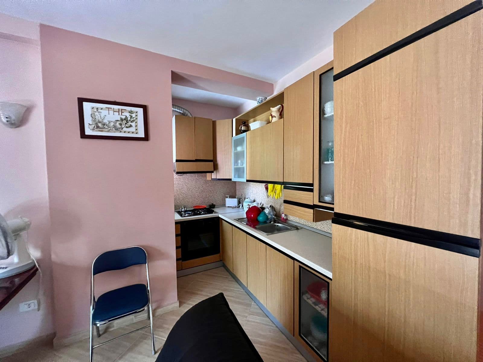 SHITET APARTAMENT 1+1 PRANE KAZAZIT, DURRES. 3