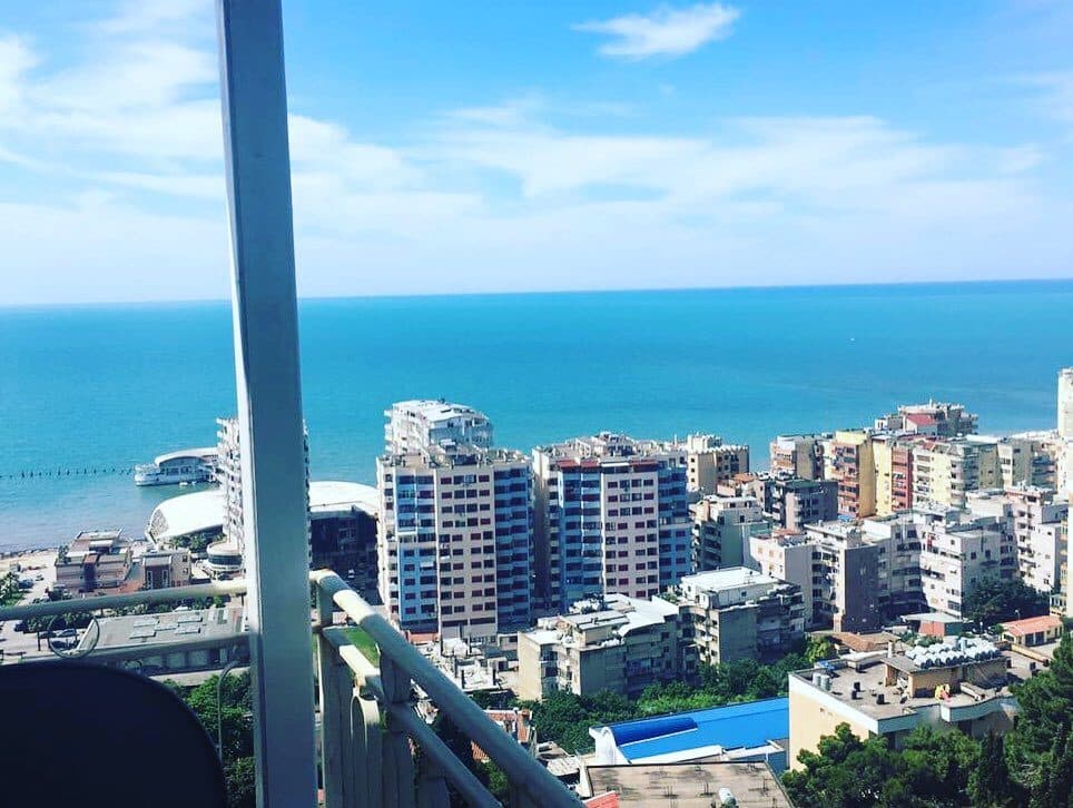 SHITET APARTAMENT 2+1 TE VILA E ZOGUT DURRES! 4