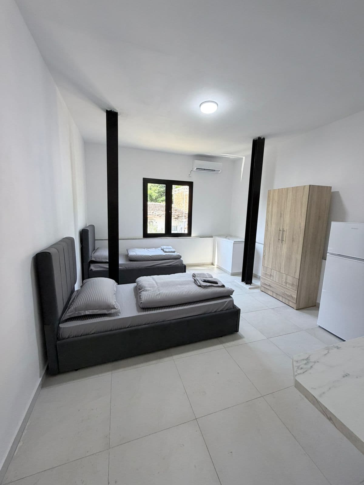 JEPEN ME QERA 5 GARSONIERE PRANE SHKOLLES EFTALI KOCI, DURRES 3