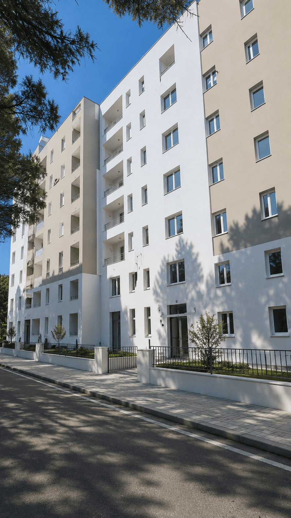 SHITET APARTAMENT 1+1 GOLEM, DURRES