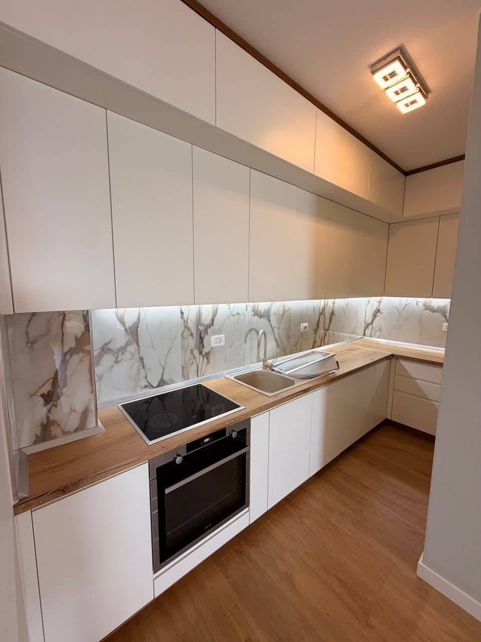 JEPET ME QERA APARTAMENT 2+1+3 BALLKONE VILA E ZOGUT, DURRES 3