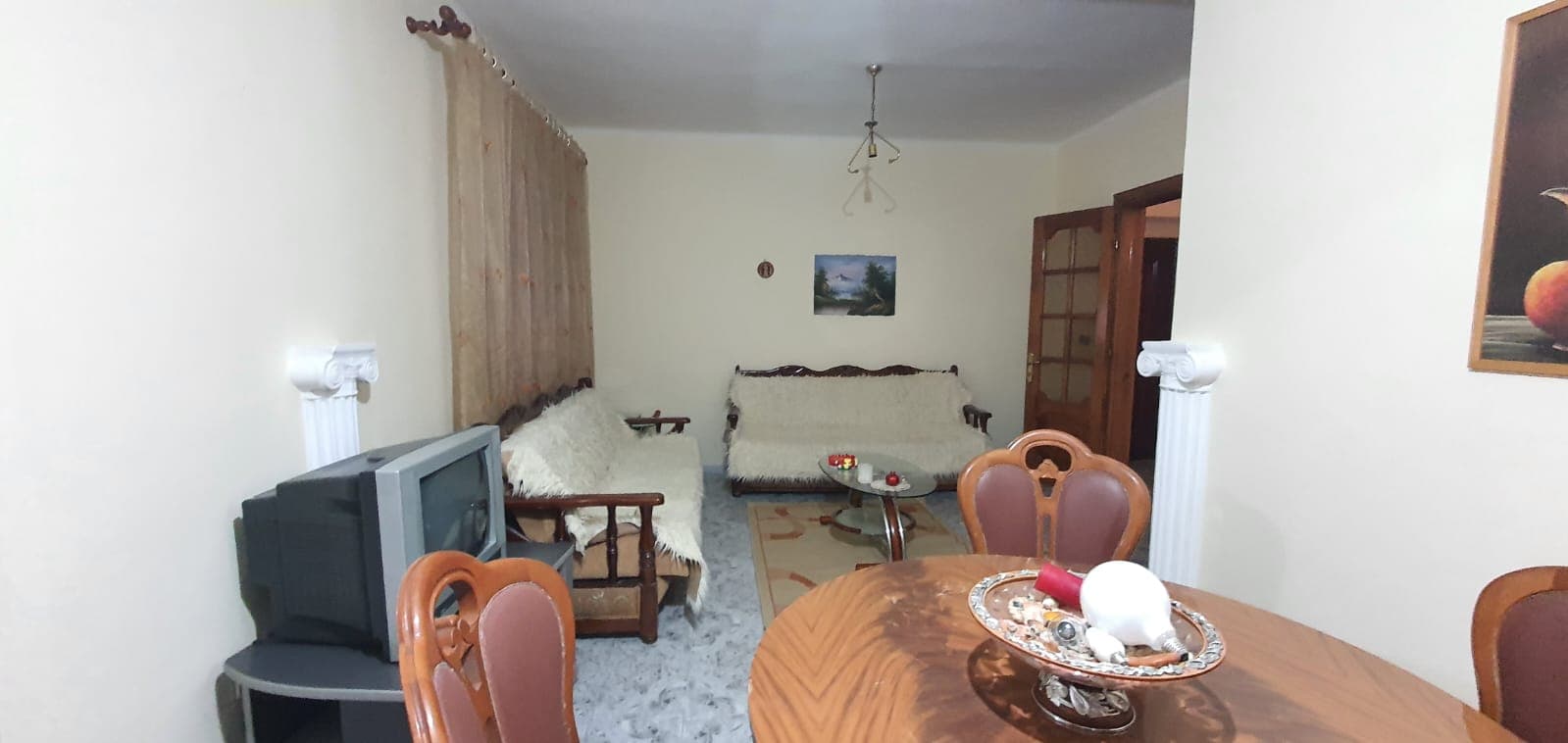 JEPET ME QERA APARTAMENT 2+1 PRANE BLU STARIT,DURRES. 3