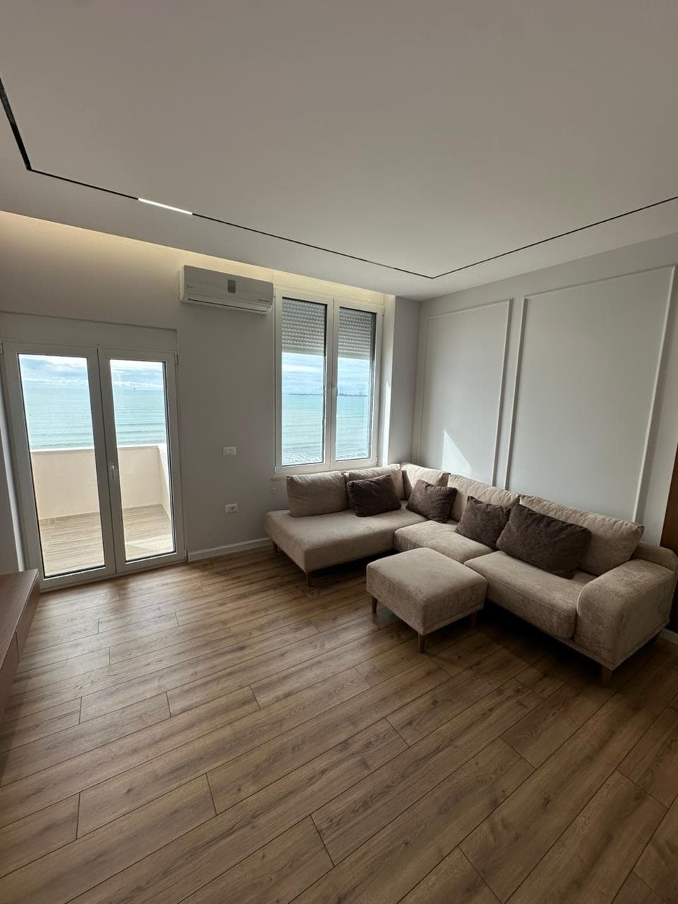 SHITET APARTAMENT 1+1 RROTA E KUQE PLAZH, DURRES 2