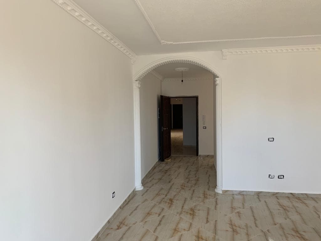 SHITET APARTAMENT 2+1 TE SHKEMBI I KAVAJES! 2