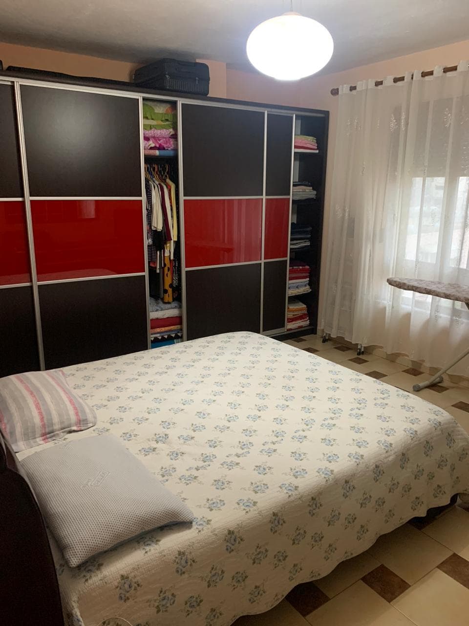 SHITET APARTAMENT 2+1+GARAZHD,PRANE AMFITEATRIT,DURRES. 4