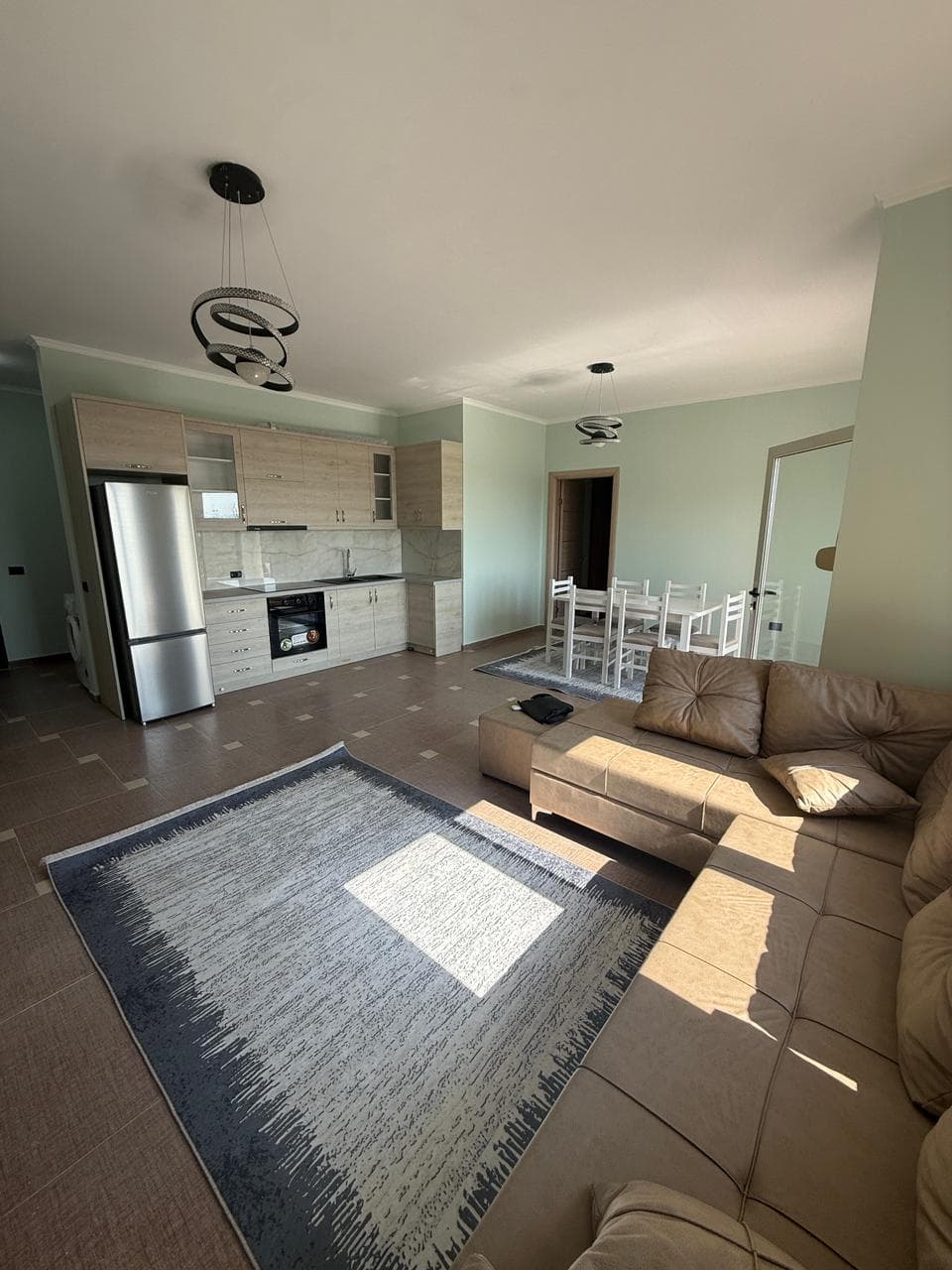 JEPET ME QERA APARTAMENT 1+1 ILIRIA PLAZH DURRES 2