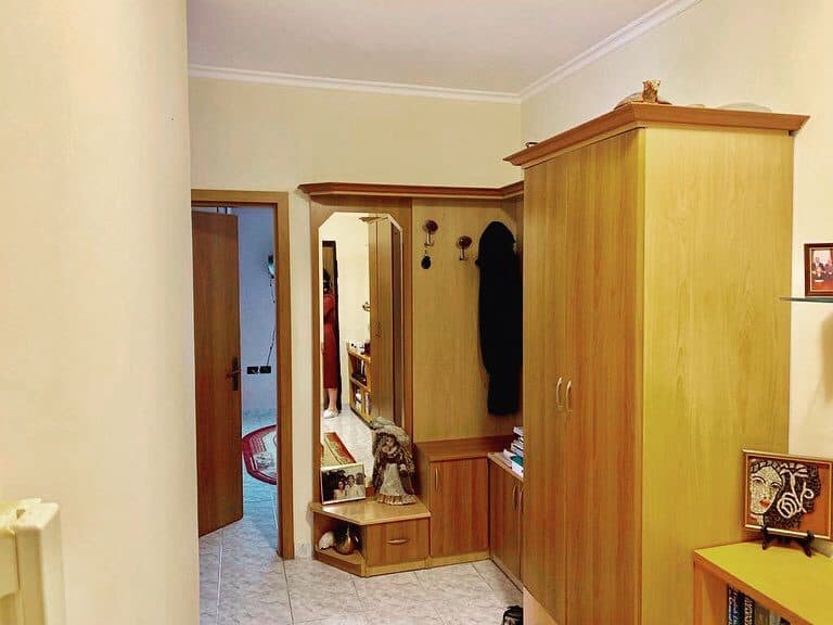 SHITET APARTAMENT 2+1 PRANE FLAGSHIP, DURRES! 3