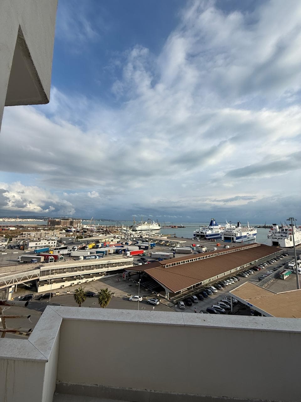 JEPET ME QERA APARTAMENT RRUGA PORTIT 2