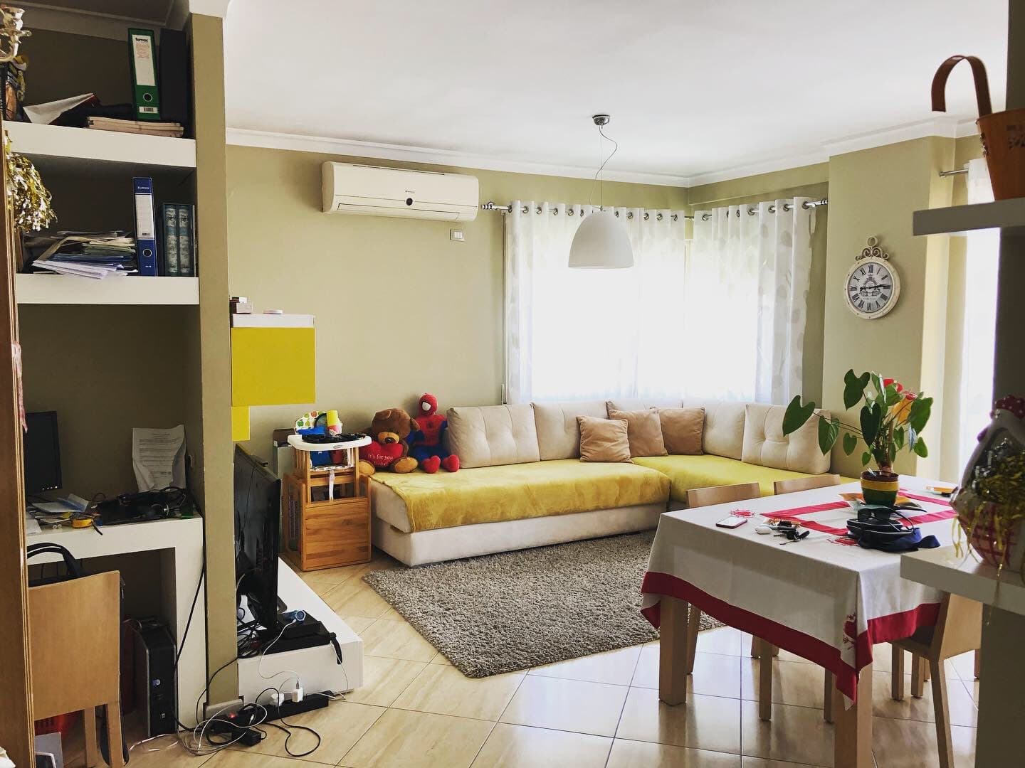 SHITET APARTAMENT 1+1 I MOBILUAR TE ISHRAJONI,DURRES! 2