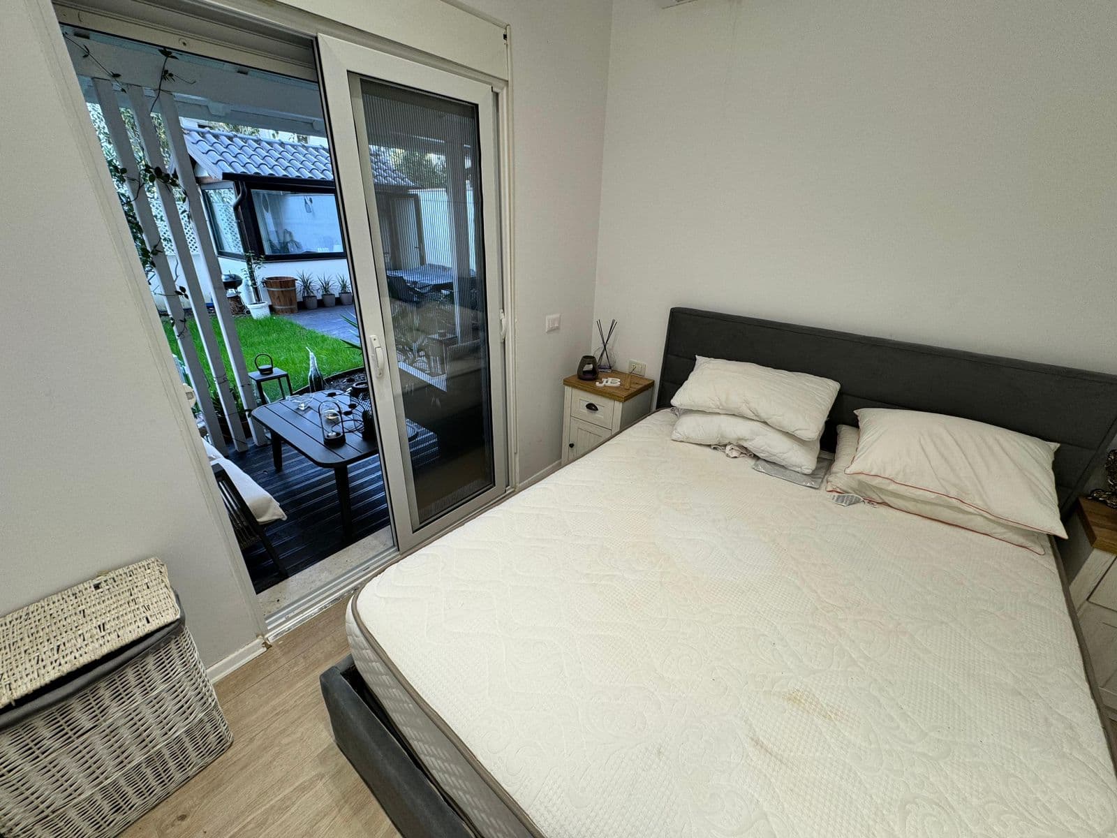 SHITET APARTAMENT 2+1 ME OBORR , QERRET KAVAJE. 4