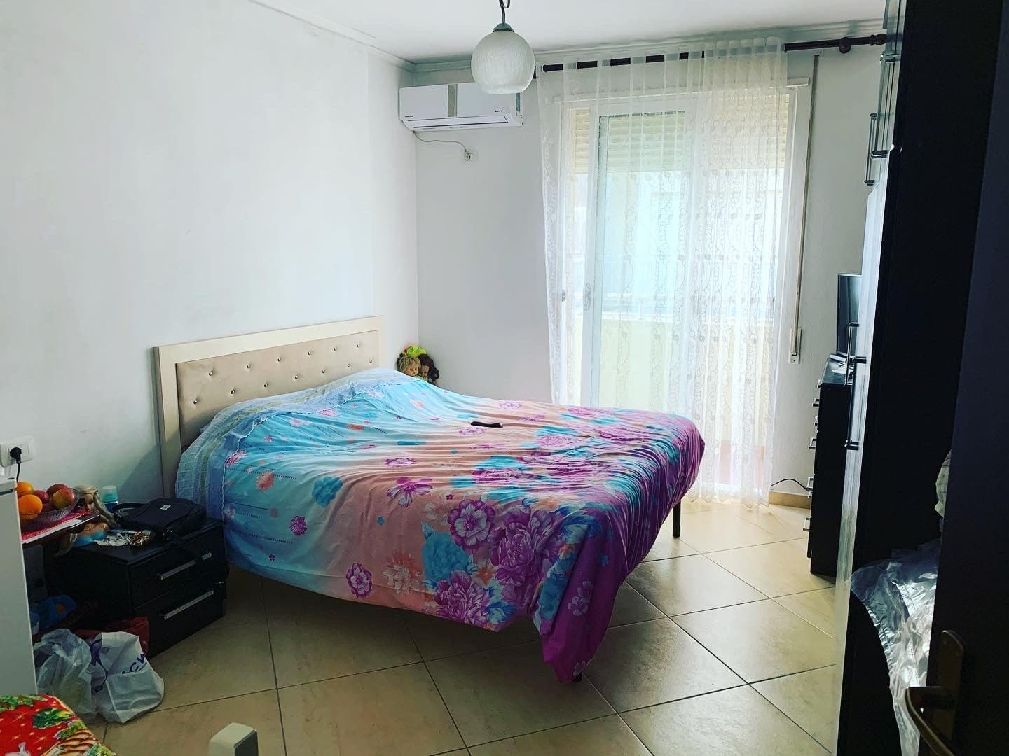 SHITET APARTAMENT 2+1 NE PLAZH,DURRES! 3