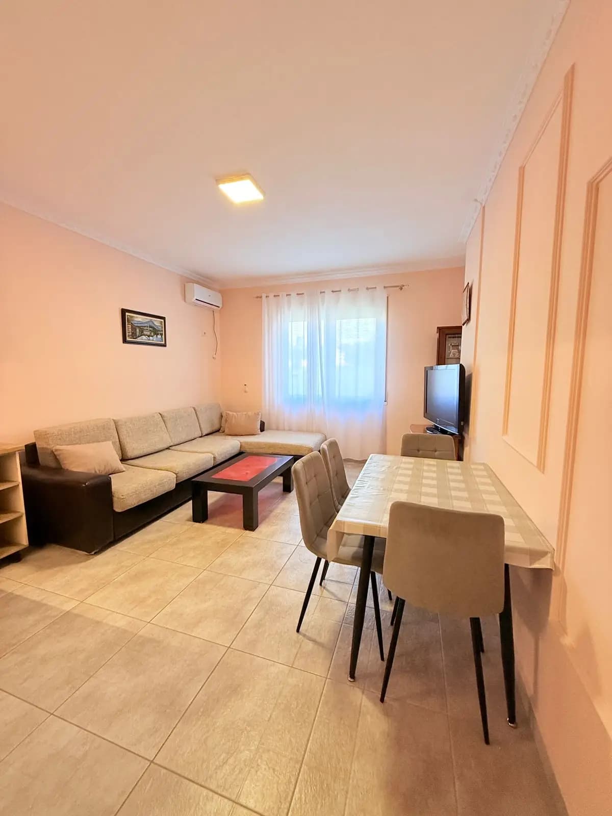SHITET APARTAMENT 1+1 SHKEMBI KAVAJES PRANE HOTEL MAJESTIC 4