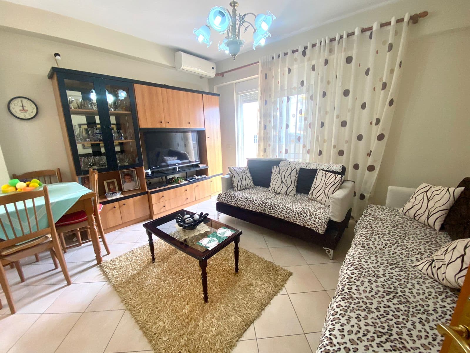 SHITET APARTAMENT 2+1 PRANE KOPSHTIT SOTIR NOKA,DURRES.