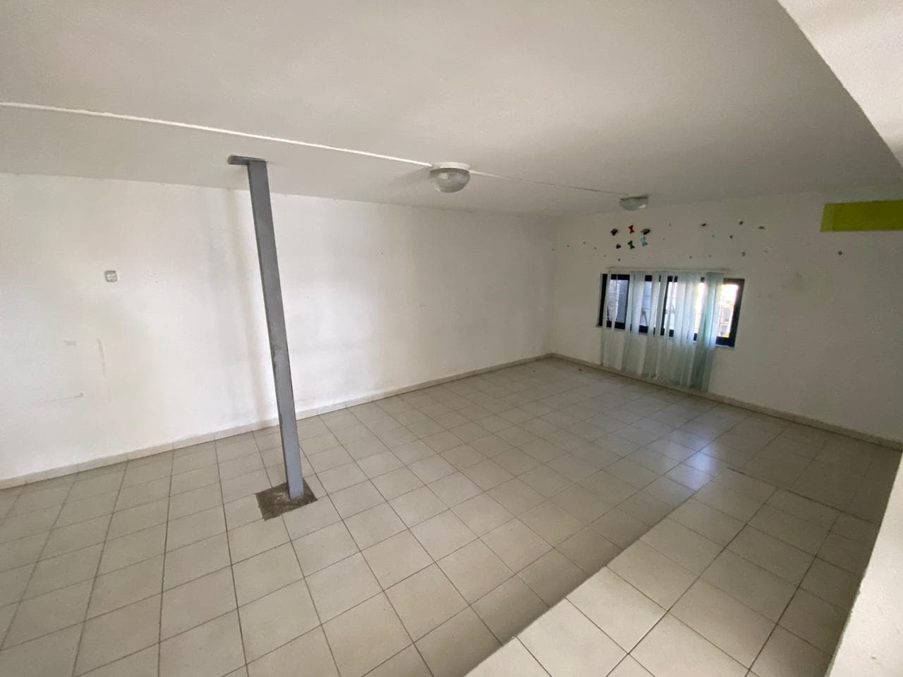 JEPET ME QERA AMBIENT BIZNESI, RROTA E QERRES, DURRES 4
