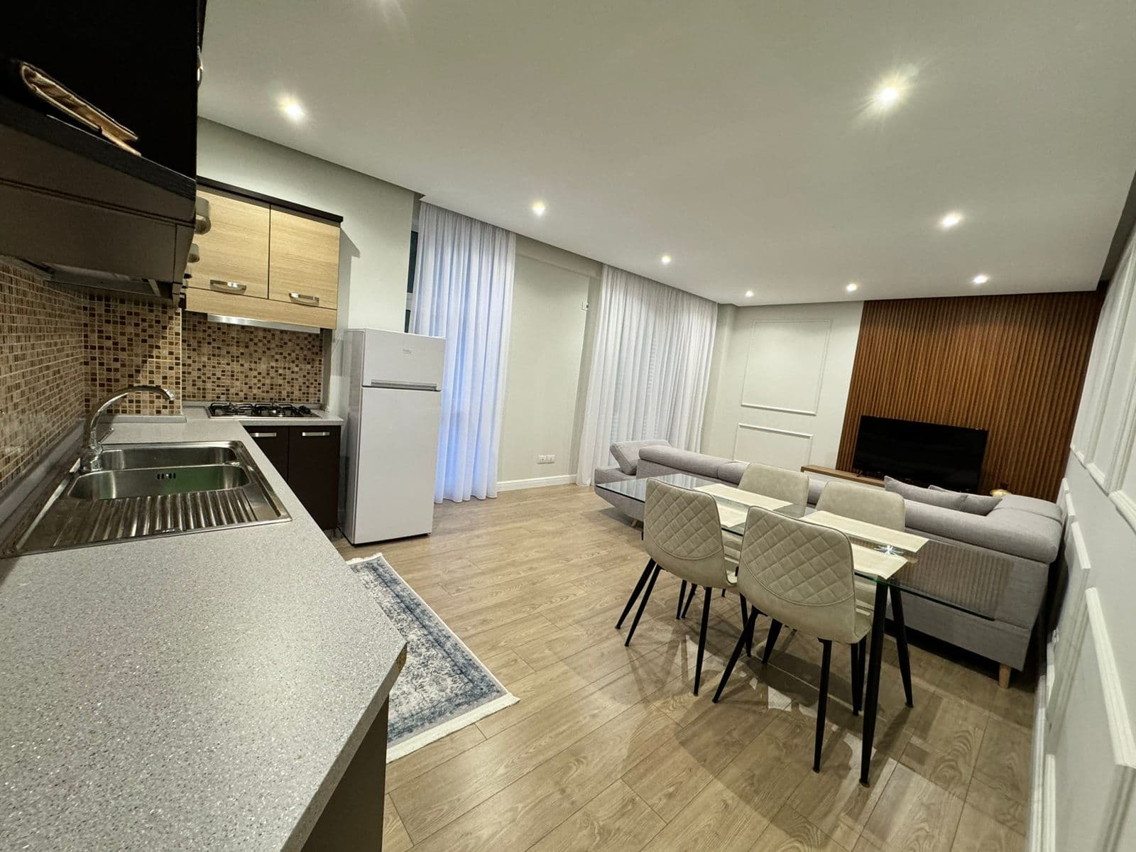 JEPET ME QERA APARTAMENT 2+1, VILA E ZOGUT, DURRES