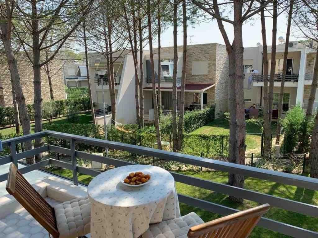 SHITET APARTAMENT 2+1 PRANE KOMPLEKSIT LURA 3, GJIRI I LALEZIT, DURRES