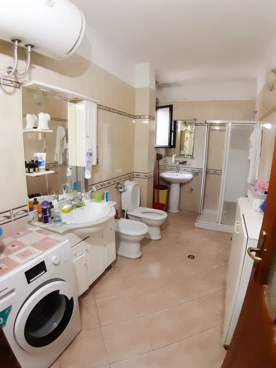 SHITET APARTAMENT 3+1 AFER DEGES SE POLICISE,DURRES’ 4