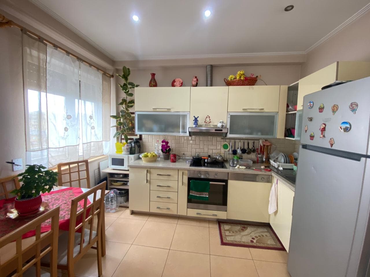 SHITET APARTAMENT 1+1 PRANE PALLATIT TE SPORTIT,DURRES.