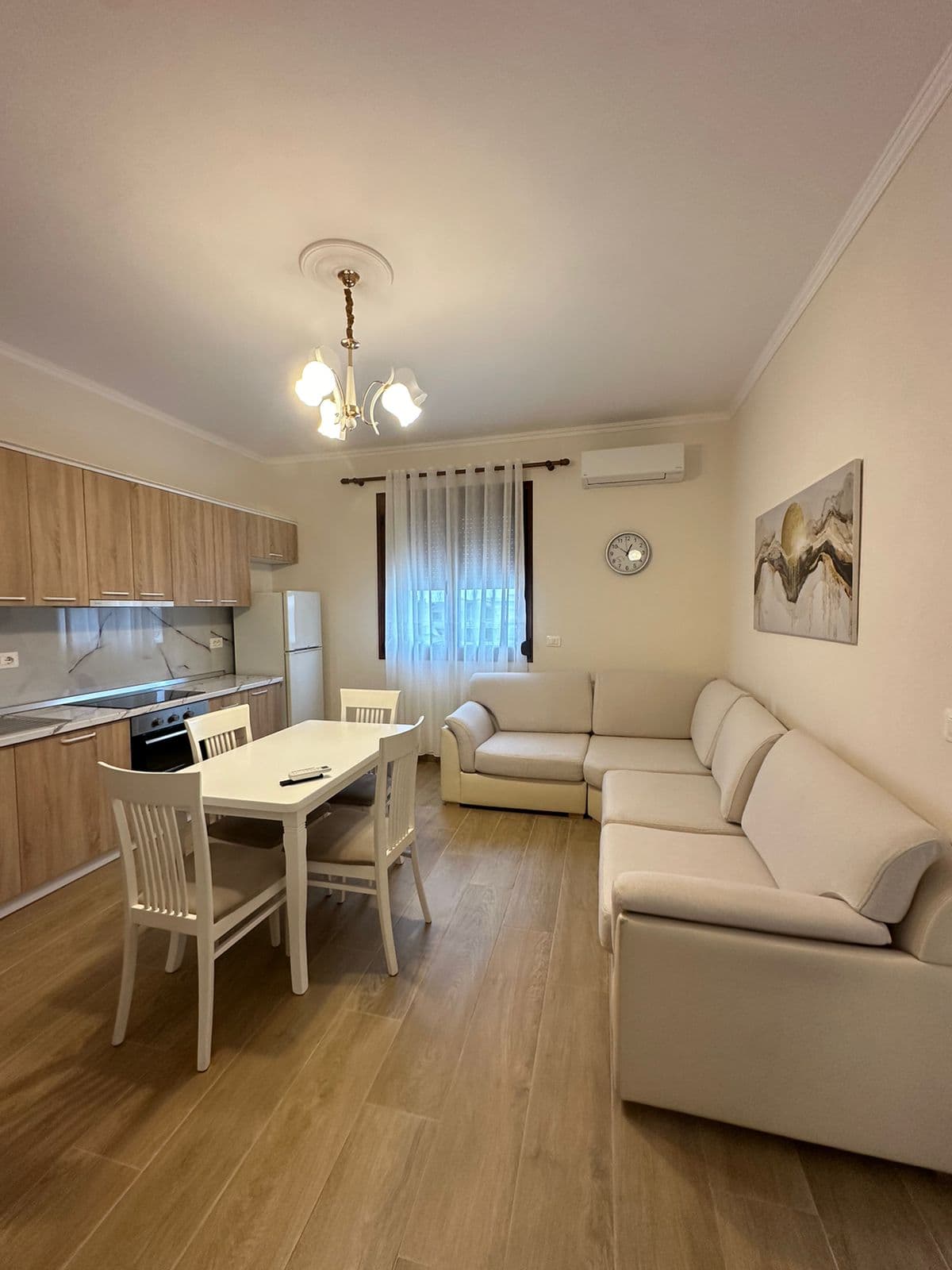 JEPET APARTAMENT ME QERA 1+1 URA DAJLANIT,DURRES 2