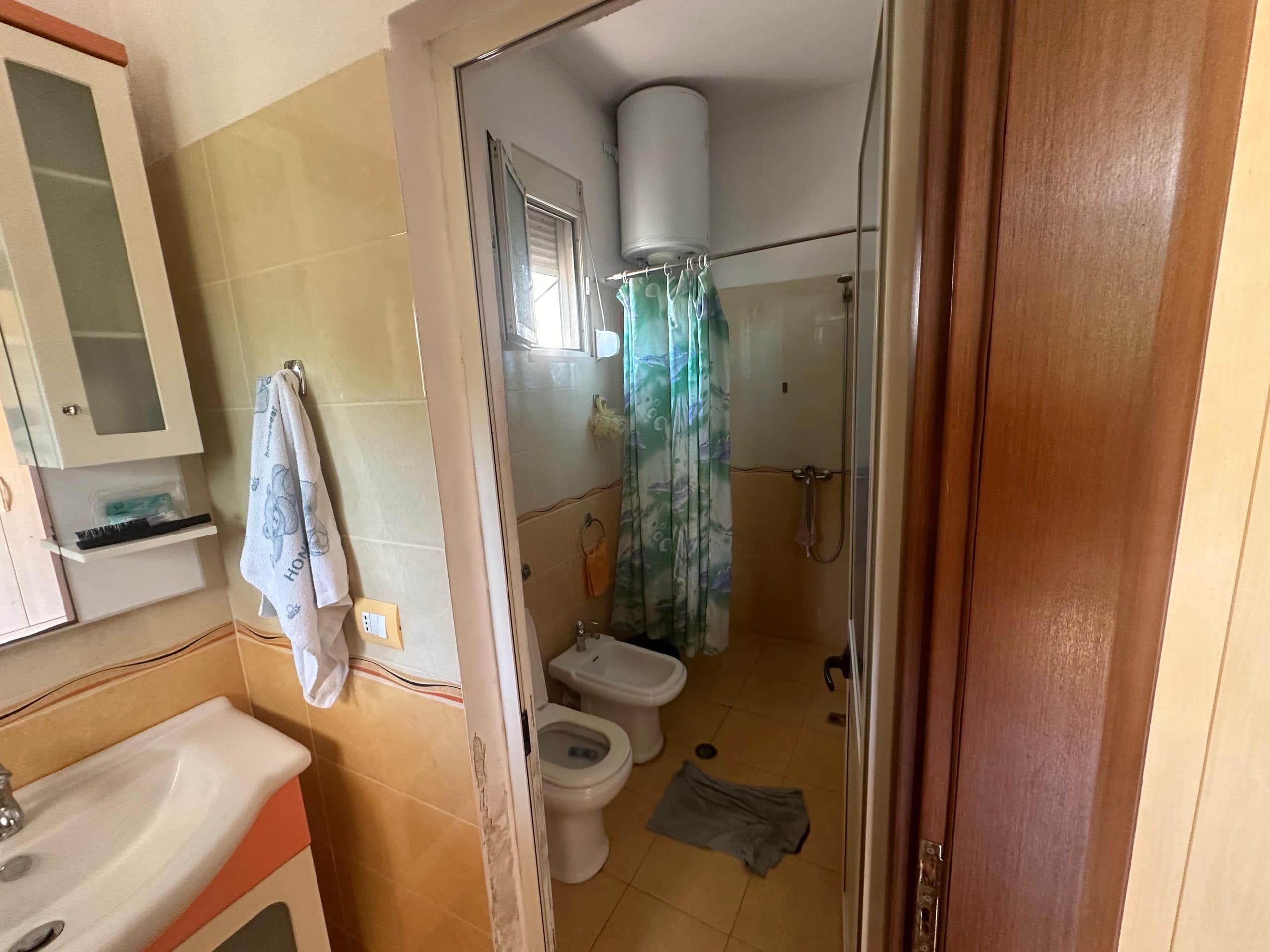 SHITET SHTEPI PRIVATE, SHKOZET, DURRES. 4