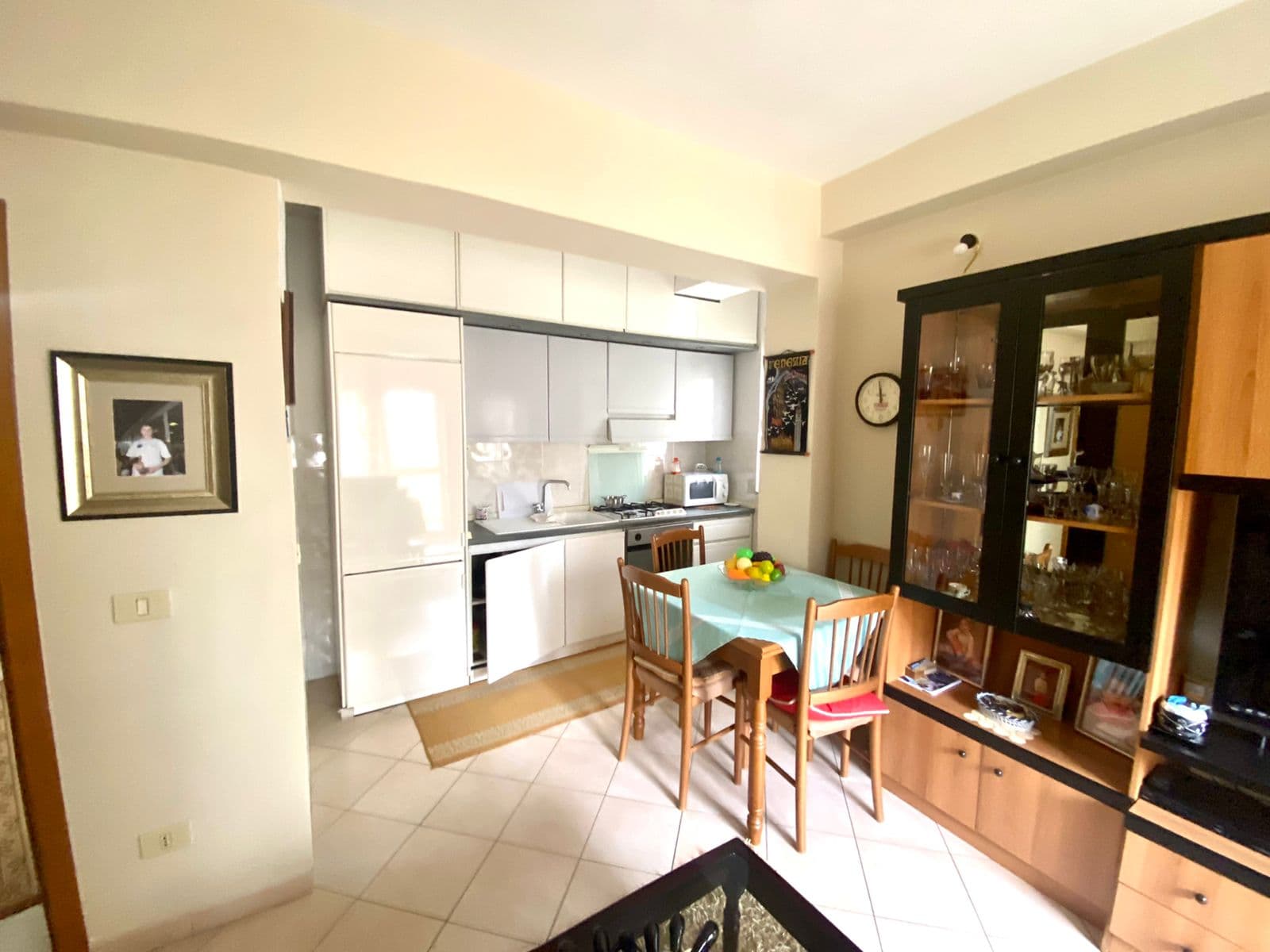SHITET APARTAMENT 2+1 PRANE KOPSHTIT SOTIR NOKA,DURRES. 2