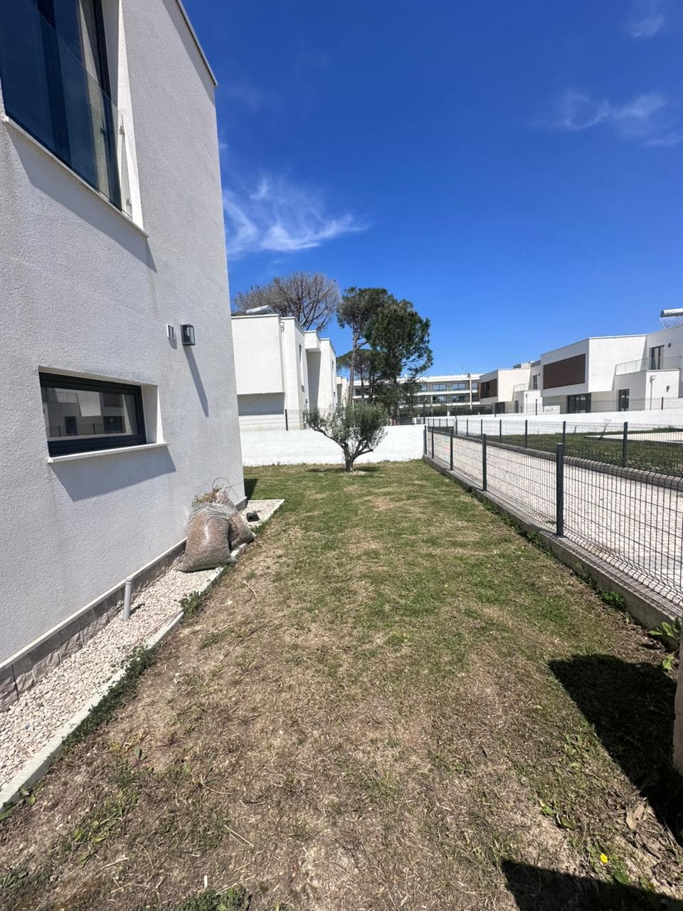 SHITET VILE LUKSOZE SAN PIETRO RESIDENCE, GJIRI I LALZIT, DURRES 2