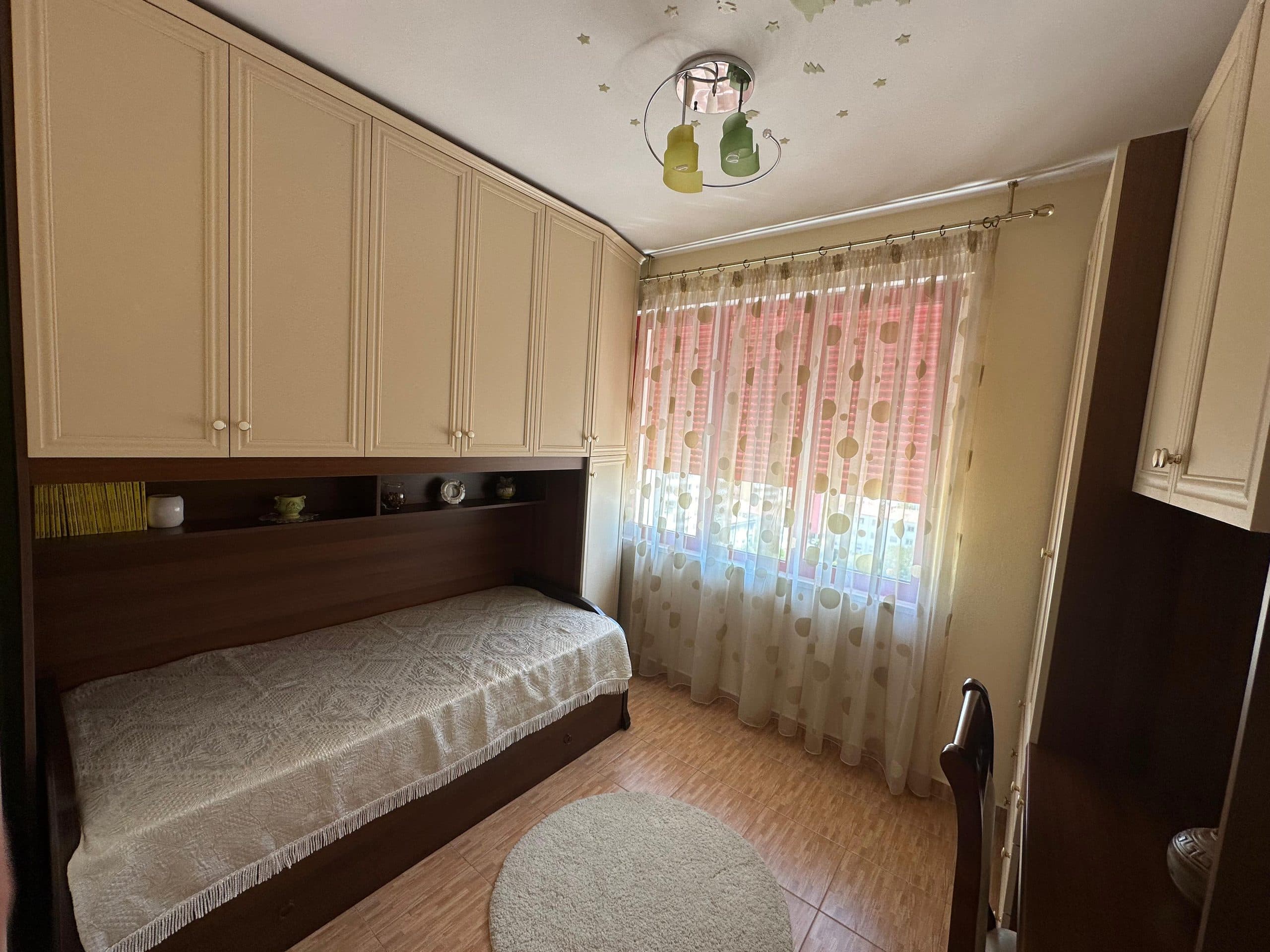 JEPET ME QERA APARTAMENT 2+1, PRANE TATIMEVE, DURRES. 2