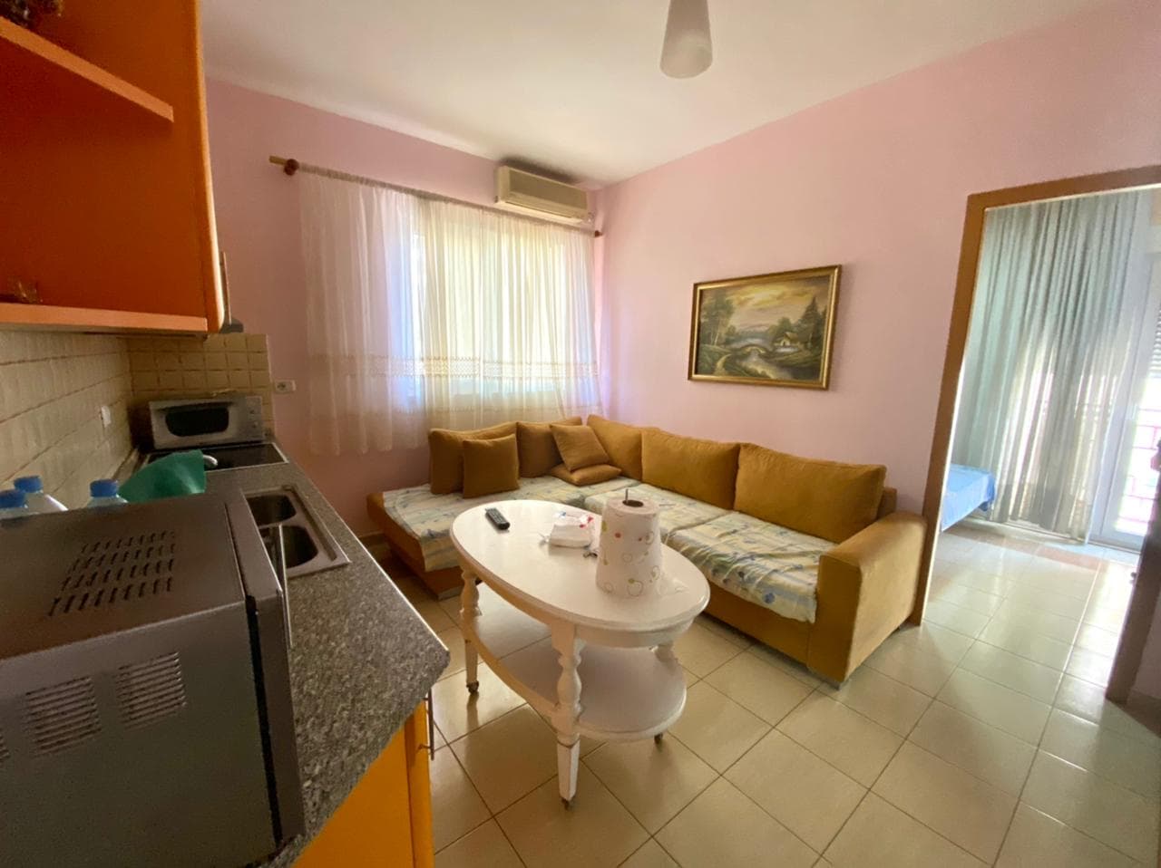 SHITET APARTAMENT 2+1 PRANE SHKEMBIT TE KAVAJES, DURRES. 2