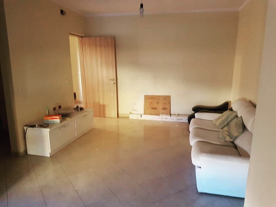 SHITET APARTAMENT 2+1 AFER SHKOLLES QEMAL MICI NE DURRES!
