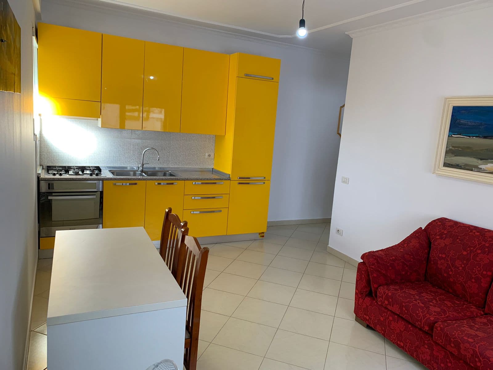 JEPET ME QERA APARTAMENT 2+1, PELIKANI , DURRES 2