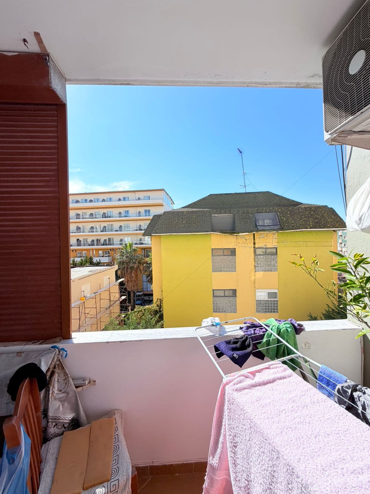 SHITET APARTAMENT 1+1 PRANE HOTEL ANTALYA PLAZH, DURRES 4