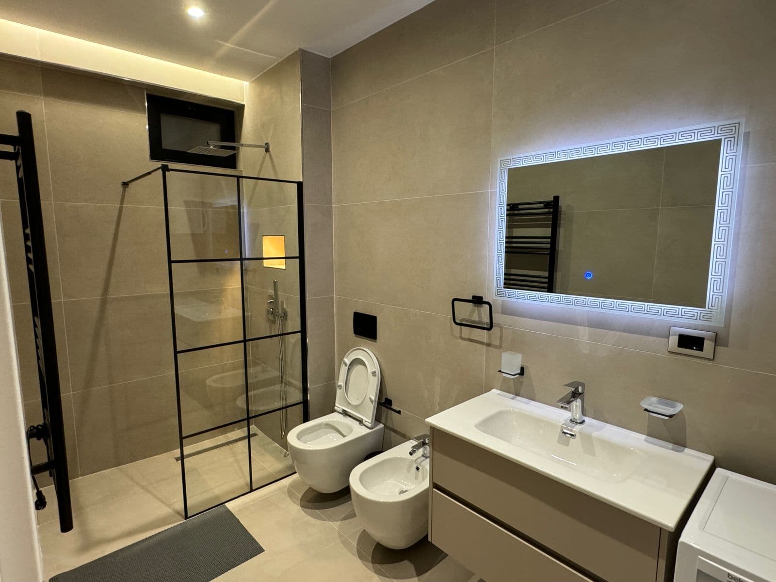 SHITET APARTAMENT 1+1 ILIRIA PLAZH, DURRES 2