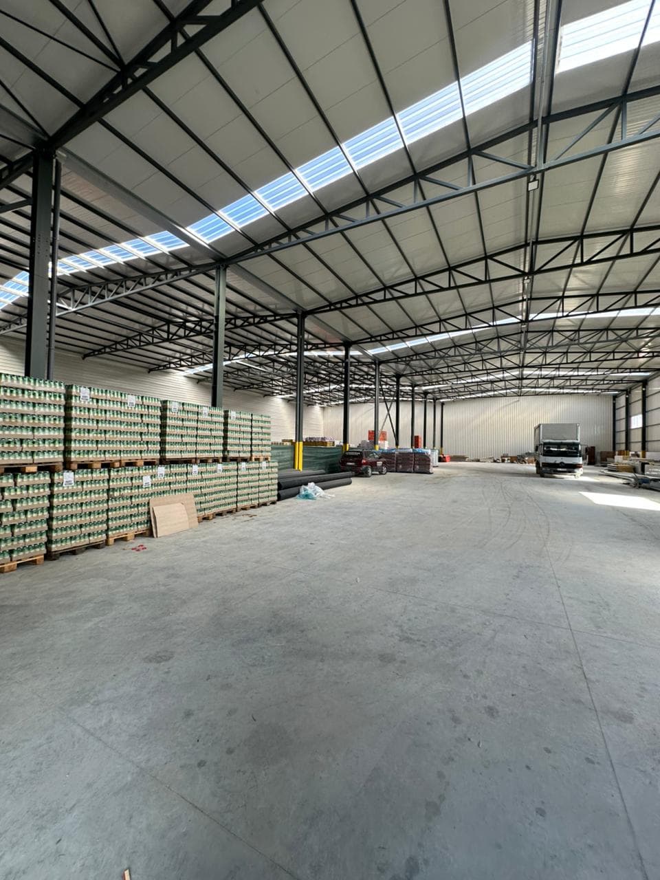 JEPET ME QERA KAPANON INDUSTRIAL, SEKTOR RINIA, DURRES.