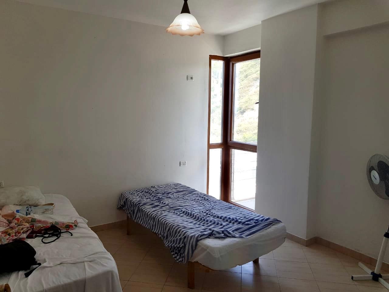 SHITET APARTAMENT 2+1 ME SUPER PAMJE , CURRILA, DURRES. 3