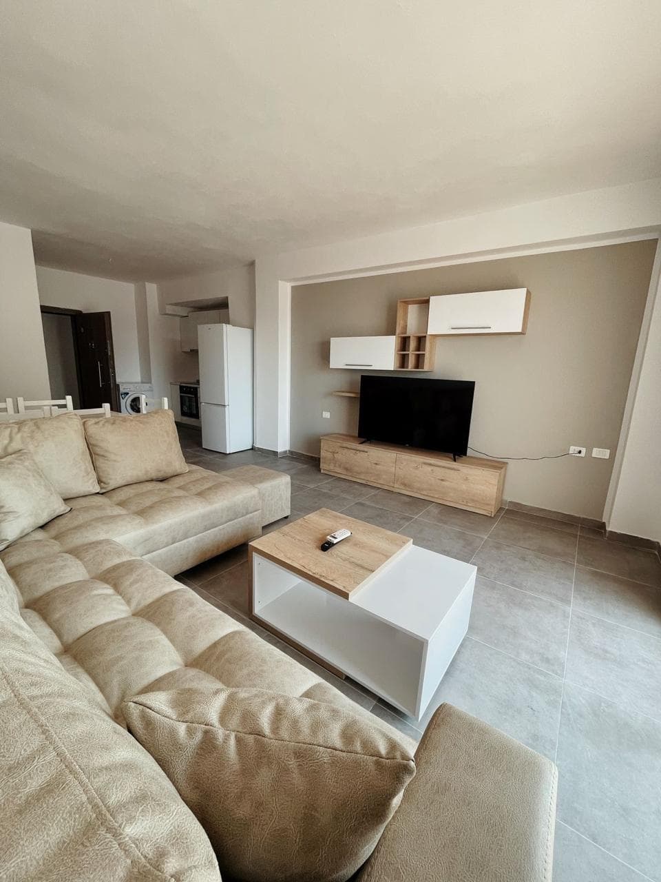SHITET APARTAMENT 1+1, PRANE HOTEL EPIDAMN, GOLEM, DURRES. 2