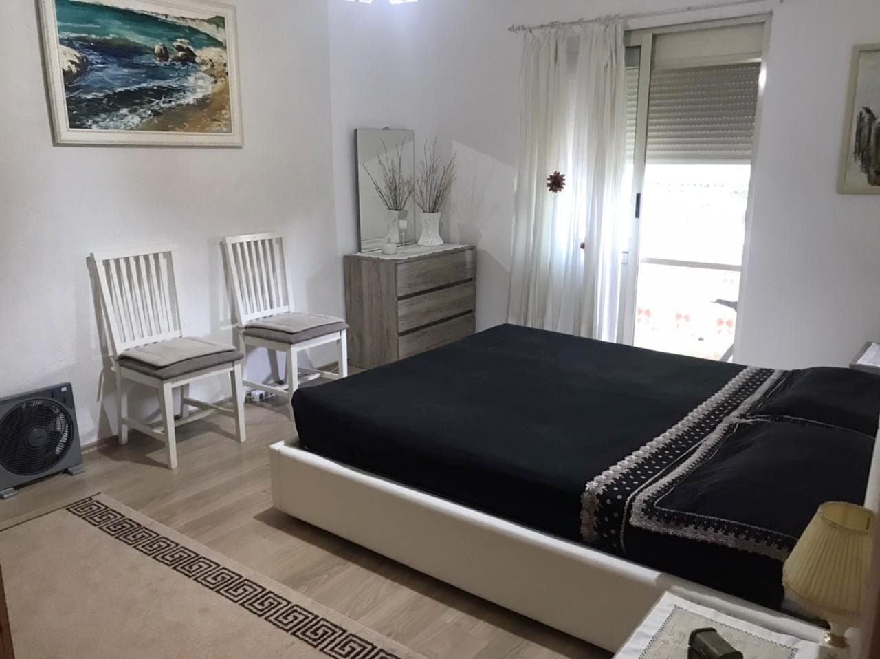 SHITET APARTAMENT 2+1 PRANE MUZEUT TE DESHMORVE,DURRES. 4