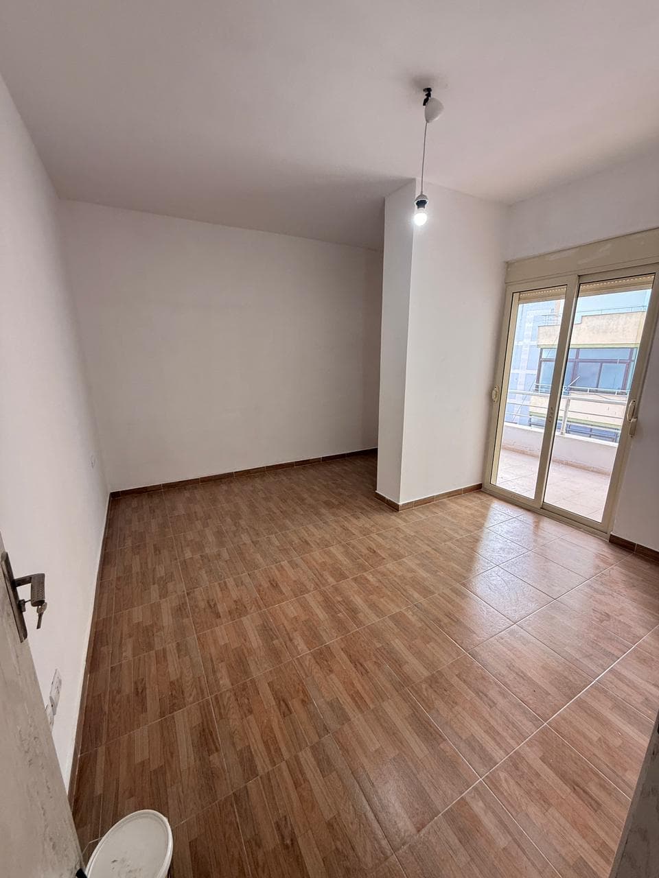 SHITET APARTAMENT 2+1+2 TEK ISH RAJONI,DURRES 4