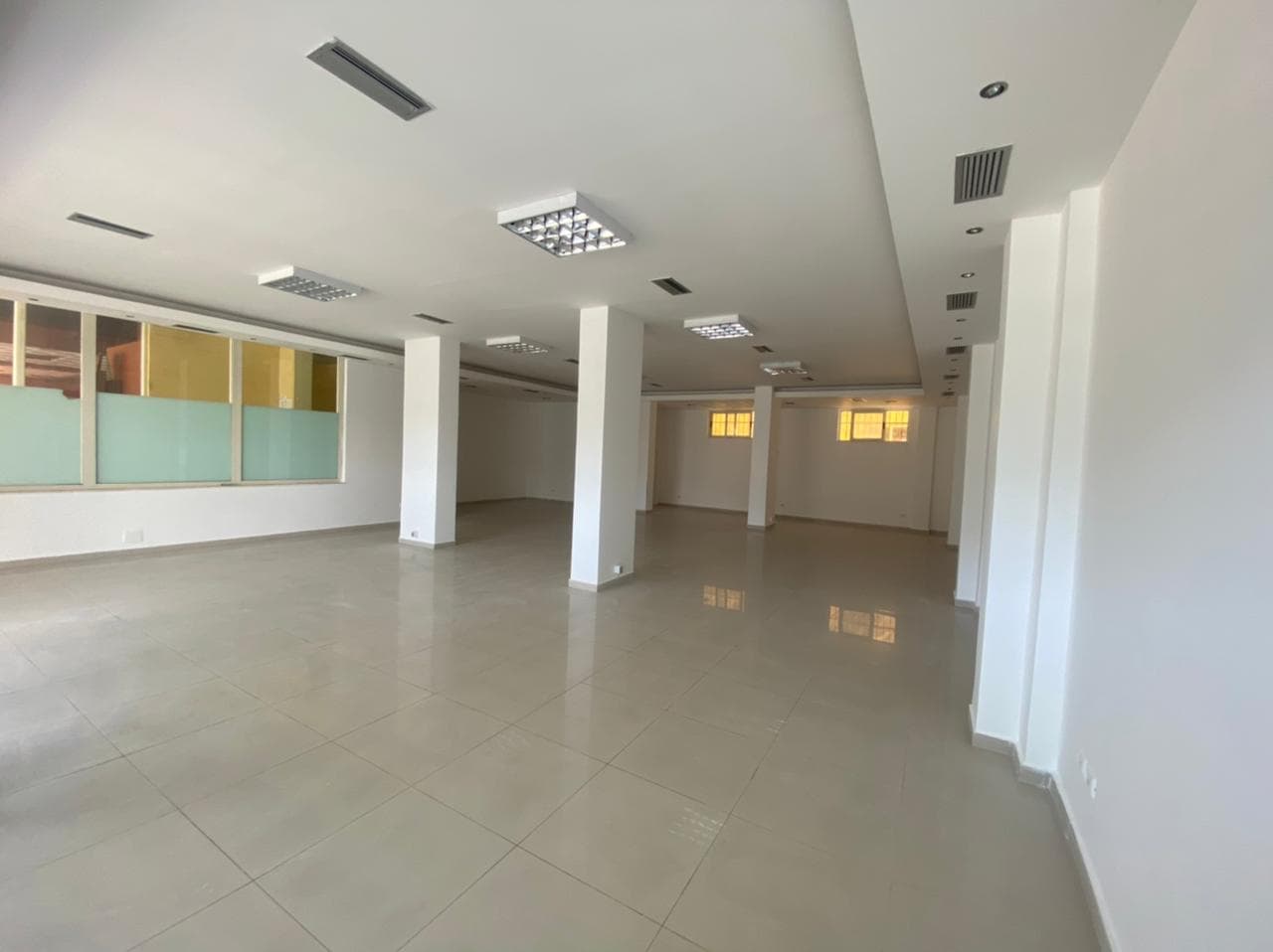 SHITET AMBIENT BIZNESI PRANE HOTEL MAJESTIC,SHKEMBI I KAVAJES , DURRES. 2