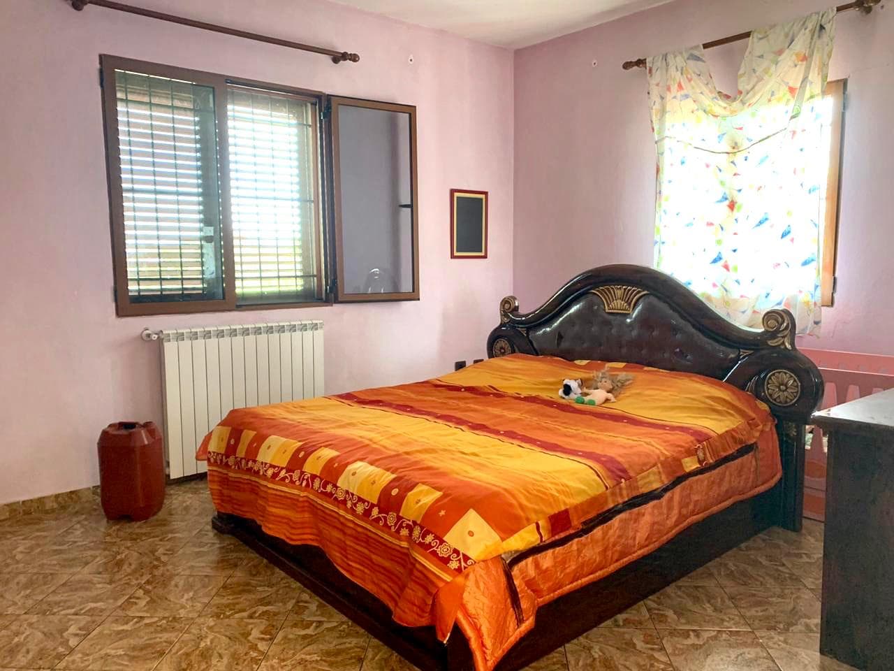 SHITET SHTEPI PRIVATE + TRUALL, SUKTH I RI,DURRES. 4