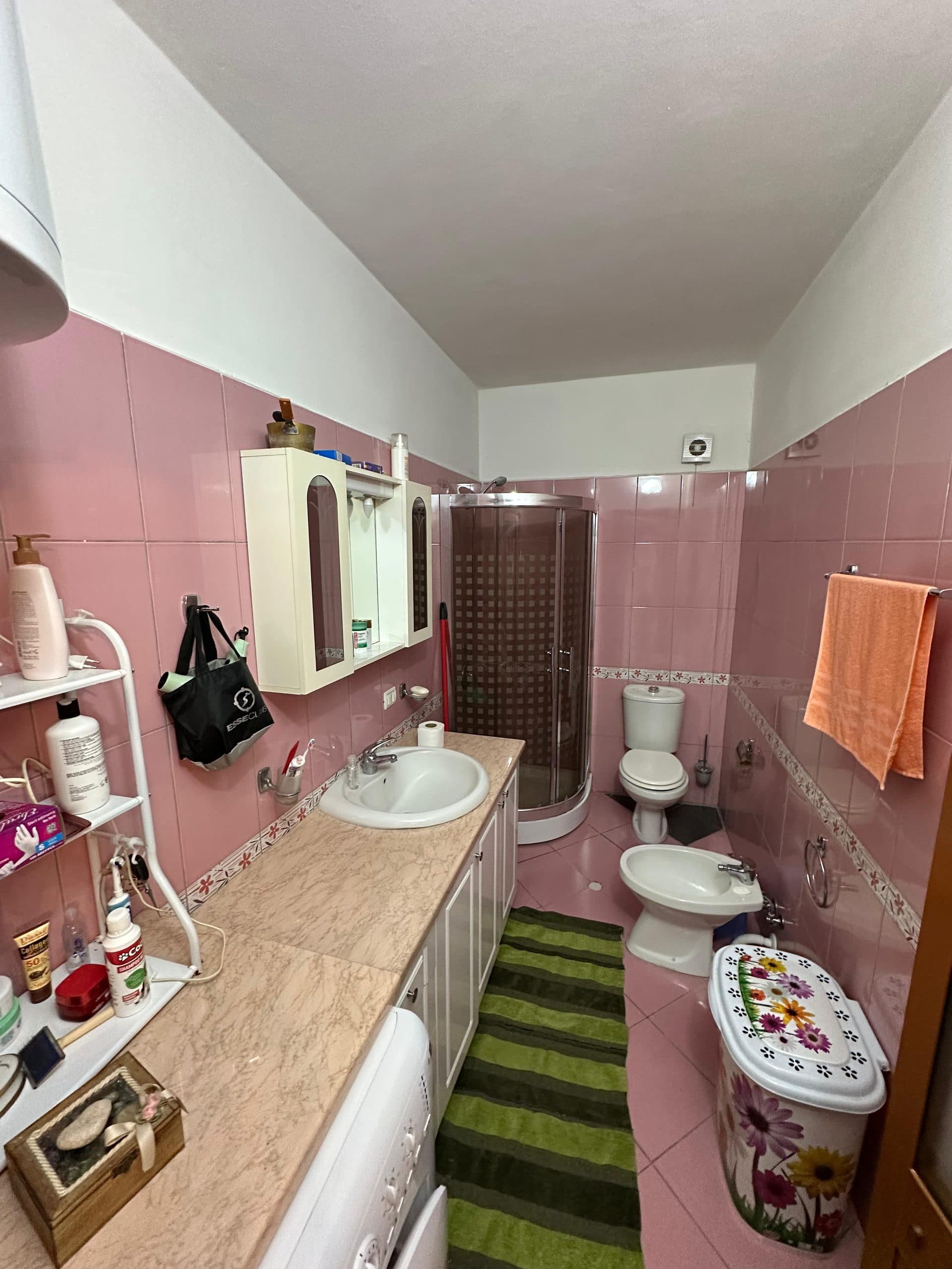 SHITET APARTAMENT 1+1+GARAZH, PRANE SHKOLLES EFTALI KOCI. 4